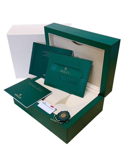 Rolex Submariner 116610 LN Image 4